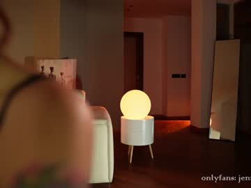 girl
        therealbonnieclydex cam image #3839578