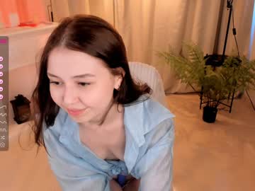 girl
        ritaschneider cam image #2116808