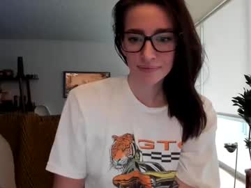 girl
        ceraxsonder cam image #5763114