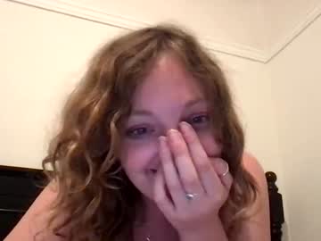 girl
        brattiebabe420 cam image #1135508