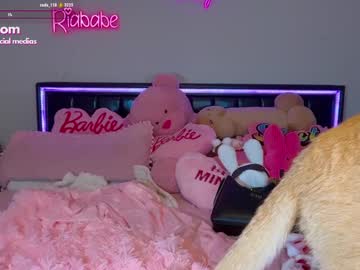 girl
        riababe cam image #6679517