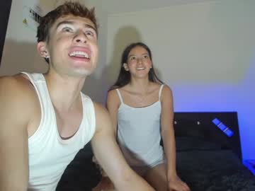 couple Live Cam Girls Love To Strip Naked For Their Viewers with sassysoulmates