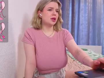 girl
        lovlybambi cam image #6796097