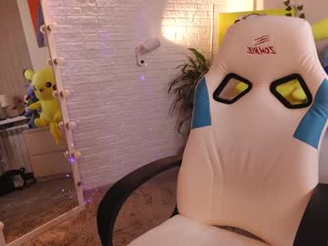 girl
        daisy_sshine cam image #3151014