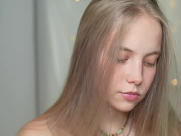 girl
        appr0ved cam image #5647159