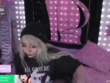 girl
        crimsonkitten cam image #6795626