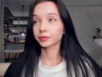 girl
        riskyproject cam image #5790727