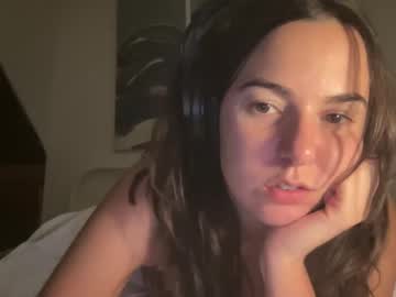 girl
        browneyegirl58 cam image #3305685