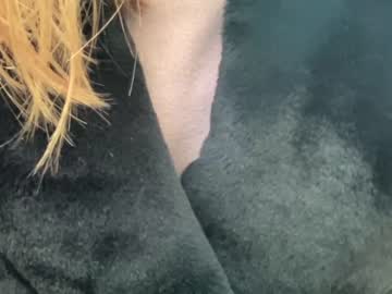 girl
        eatmypie69 cam image #3470727