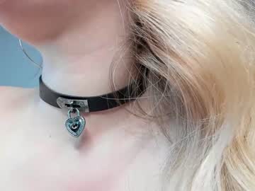 girl
        victoria_karma cam image #168436