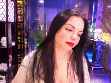 girl
        alma_pearl cam image #3384351