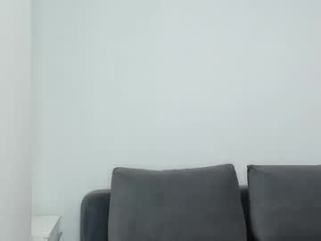 girl
        brittgammell cam image #6172969
