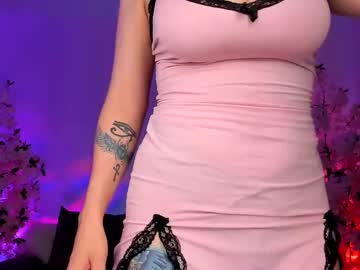 girl
        jessiccaburns cam image #5601692