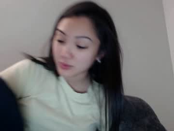 girl
        london_tipton cam image #2758010