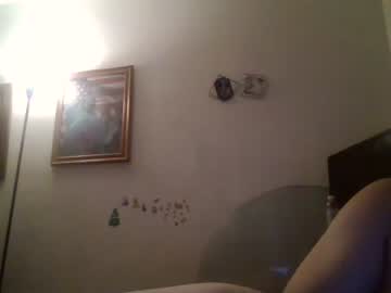 couple
        doingitagain009 cam image #1502487