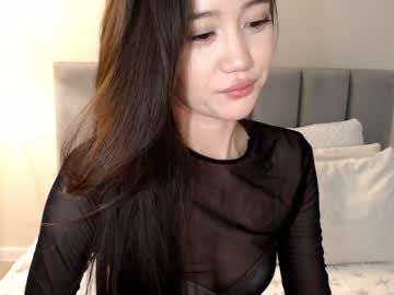 girl
        amiliyan cam image #2953431
