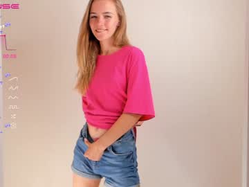 girl
        samantagimmi cam image #1832949