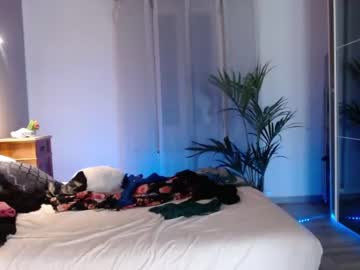 girl
        imoan_uen_suk cam image #240039