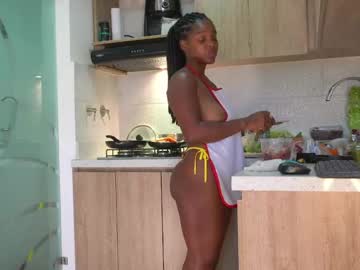 girl
        sow_fitt cam image #4500731