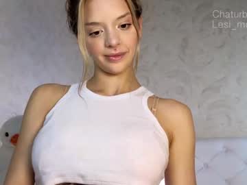 girl
        lesi_moonie cam image #4509098