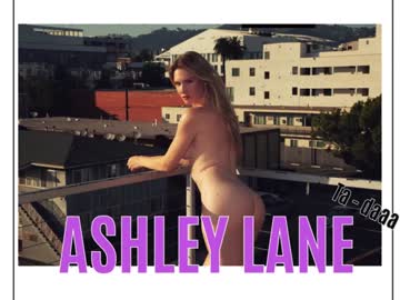 girl
        rosiebones cam image #4999184