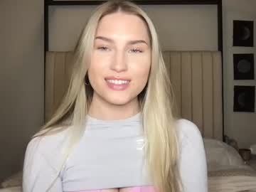 girl
        thezabrina cam image #667143