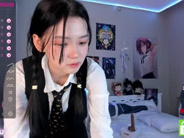 girl
        amaya_mori cam image #1054227