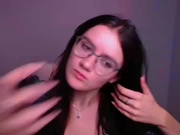 girl
        ketrin_pirsss cam image #5128742
