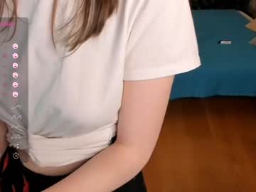 girl
        afradevon cam image #3364518