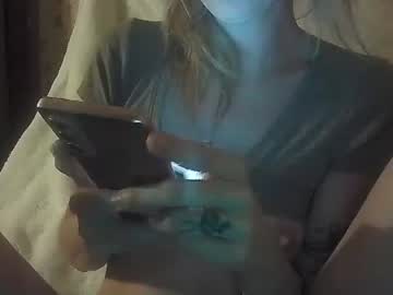 girl
        hildiemarie cam image #2139849