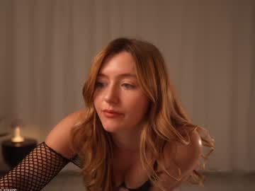 girl
        alisonrouge cam image #5996317