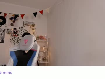 girl
        vivian_qwerty cam image #5989966