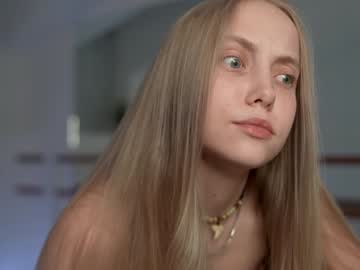 girl
        appr0ved cam image #5936342
