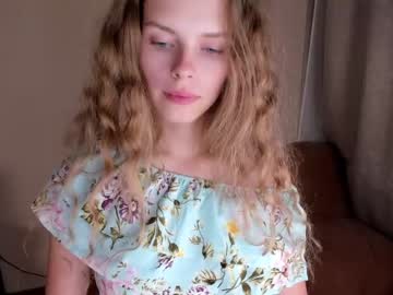 girl
        nataly_hello cam image #2788409