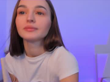 girl
        elizabeth__gray cam image #351509