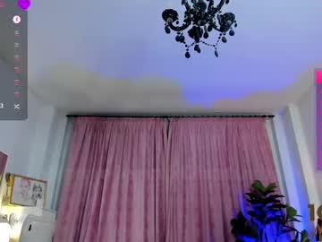 girl
        miss_elena cam image #6224550