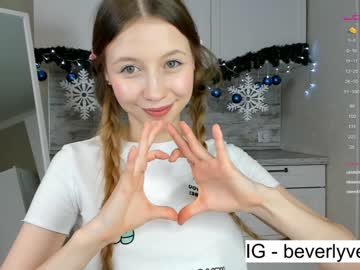 girl
        beverlyvega cam image #694775