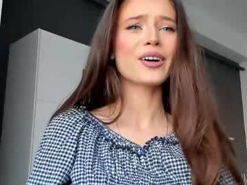 girl
        isia_slay cam image #430960