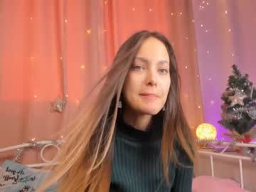 girl
        madisonlowe cam image #467008