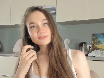 girl
        miaaperry cam image #952850