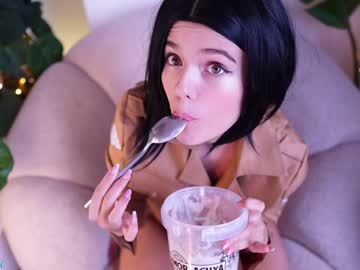 girl
        rebeccastonee cam image #2532646