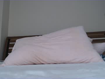 girl
        kumi_yu cam image #832089