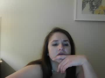 girl
        numba_one cam image #4113763