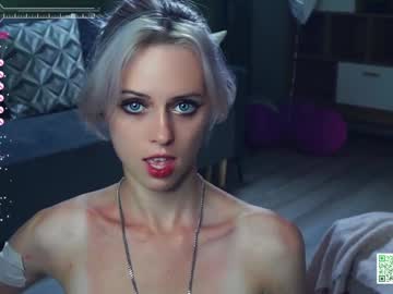 girl
        audreycarvin cam image #4480239