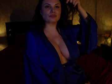 girl
        karrin cam image #6440364