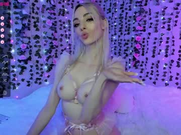 girl
        bunnydollstella cam image #709582