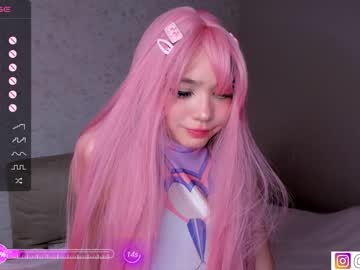 girl
        bzzzme cam image #2875074