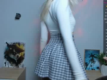 girl Live Cam Girls Love To Strip Naked For Their Viewers with pameladelarosa