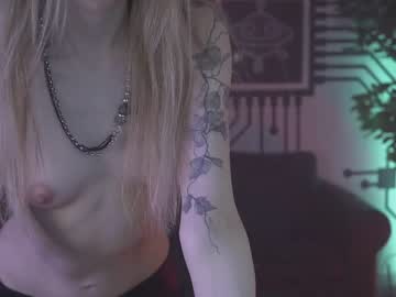 girl
        anabel054 cam image #83944
