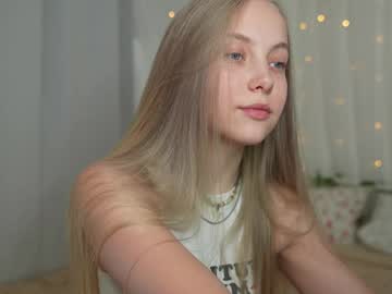 girl
        appr0ved cam image #5633855
